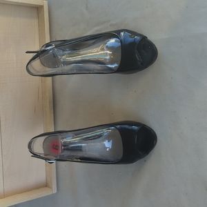 Bandolino Black Heels